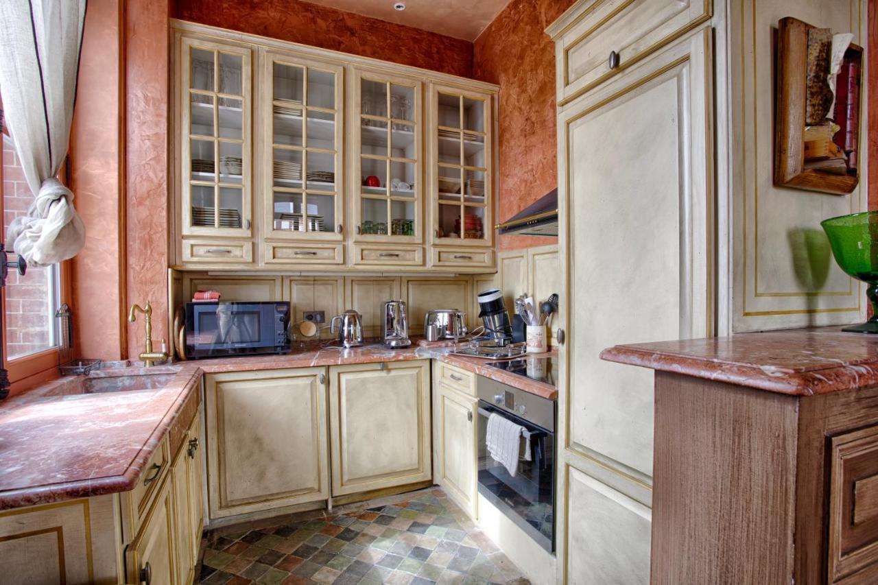 Luxurious 4 Bedroom Duplex, 200M From Place Morny 도빌 외부 사진